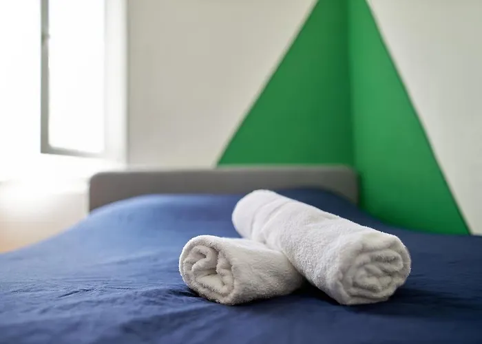 Le Lovely - - 5 Mins Des Caves De Champagne