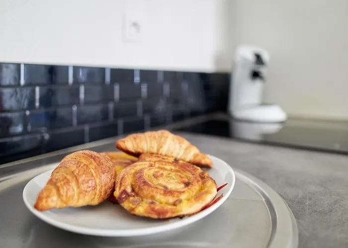 Le Lovely - - 5 Mins Des Caves De Champagne